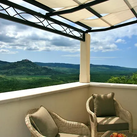 Family Friendly House With A Swimming Pool Bartolici, Istria - Sredisnja Istra - 21934 Livade